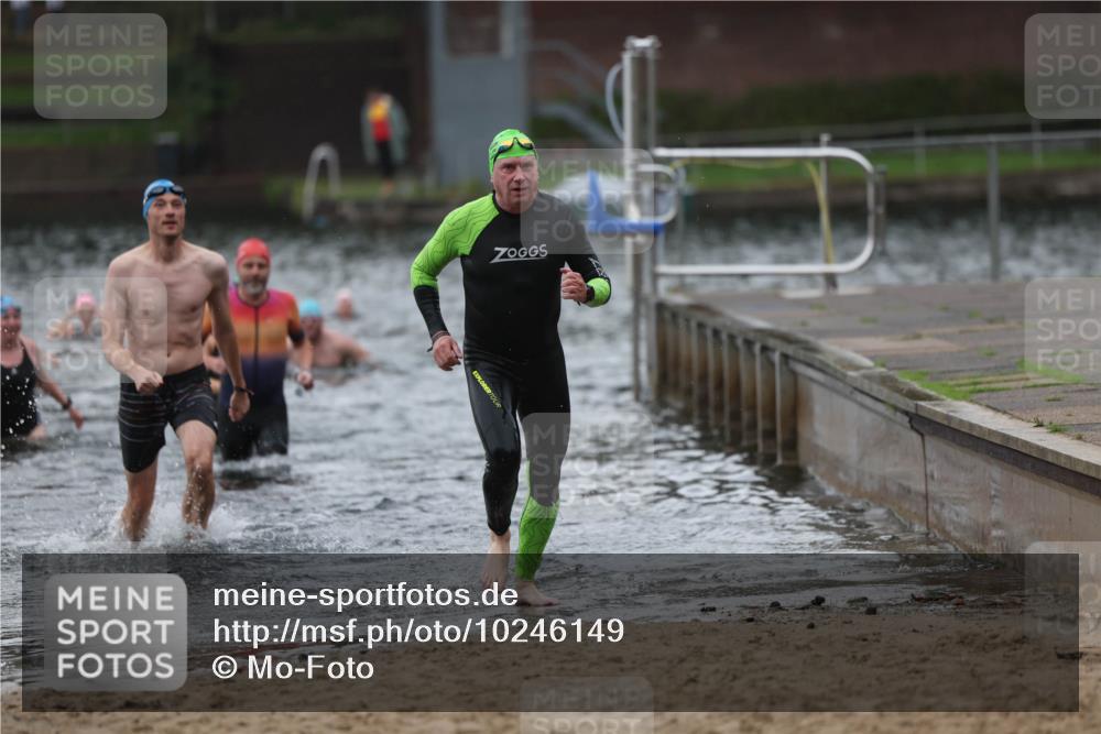 13.09.2026 - Stadtparktriathlon Mo-Foto http://msf.ph/oto/10246149 13.09.2026 12:35:00 Schwimmen 1210, 1239, 1253, 1290, 1292, 1303 meine-sportfotos.de