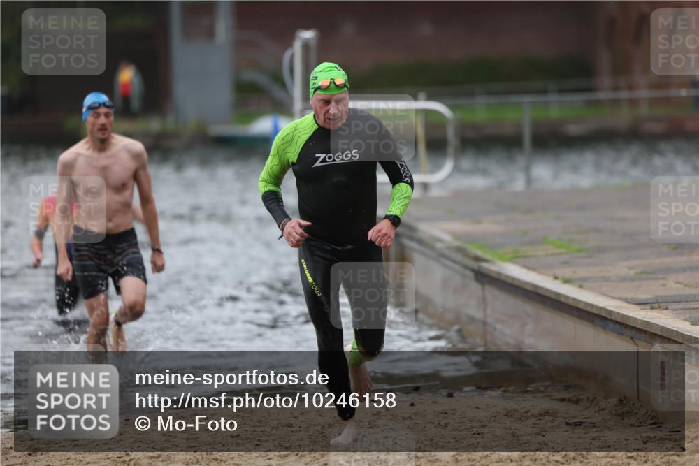 13.09.2026 - Stadtparktriathlon Mo-Foto http://msf.ph/oto/10246158 13.09.2026 12:35:01 Schwimmen 1210, 1239, 1253, 1290, 1292, 1303 meine-sportfotos.de
