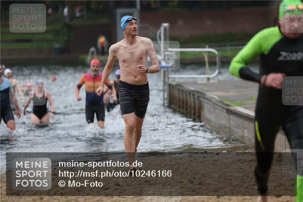 13.09.2026 - Stadtparktriathlon Mo-Foto http://msf.ph/oto/10246166 13.09.2026 12:35:03 Schwimmen 1210, 1239, 1253, 1258, 1290, 1292, 1303 meine-sportfotos.de