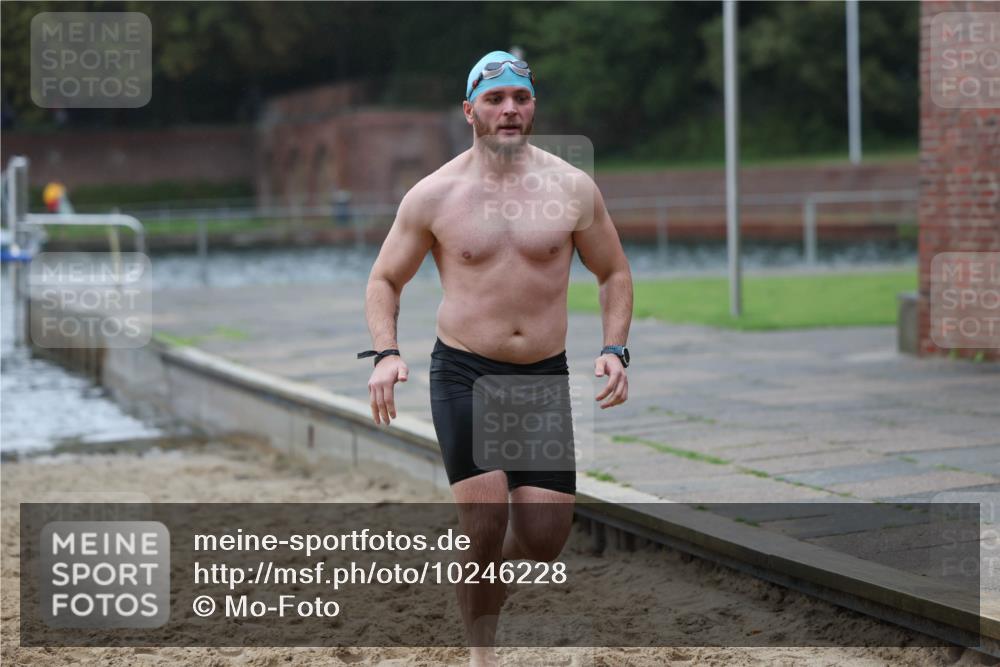13.09.2026 - Stadtparktriathlon Mo-Foto http://msf.ph/oto/10246228 13.09.2026 12:35:21 Schwimmen 1209, 1219, 1257, 1258, 1289 meine-sportfotos.de