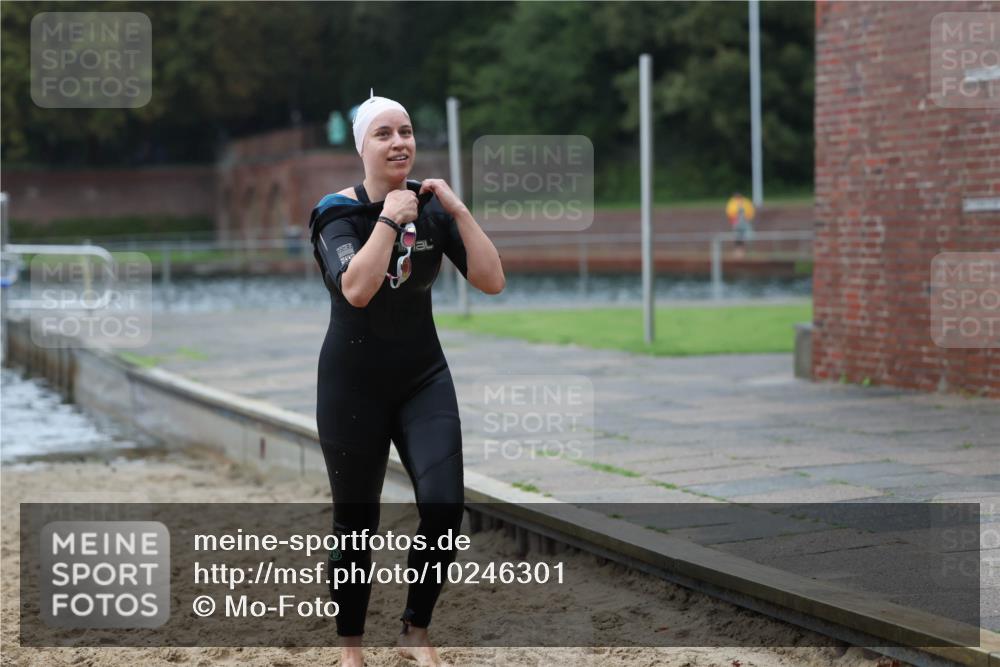 13.09.2026 - Stadtparktriathlon Mo-Foto http://msf.ph/oto/10246301 13.09.2026 12:35:43 Schwimmen 1199, 1211 meine-sportfotos.de