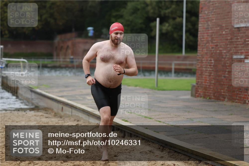 13.09.2026 - Stadtparktriathlon Mo-Foto http://msf.ph/oto/10246331 13.09.2026 12:36:04 Schwimmen 1230 meine-sportfotos.de
