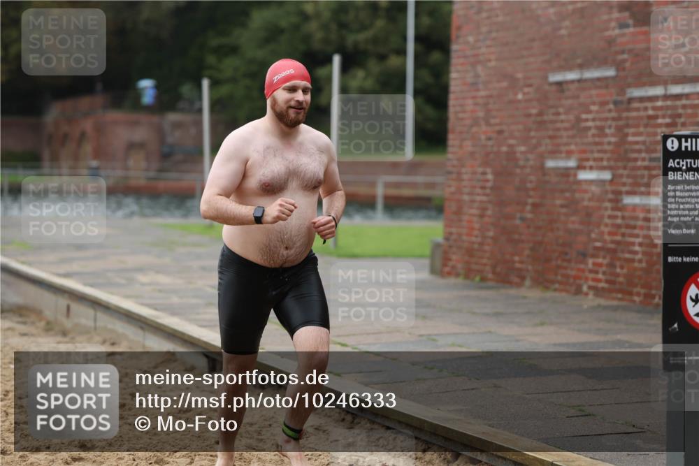 13.09.2026 - Stadtparktriathlon Mo-Foto http://msf.ph/oto/10246333 13.09.2026 12:36:04 Schwimmen 1230 meine-sportfotos.de