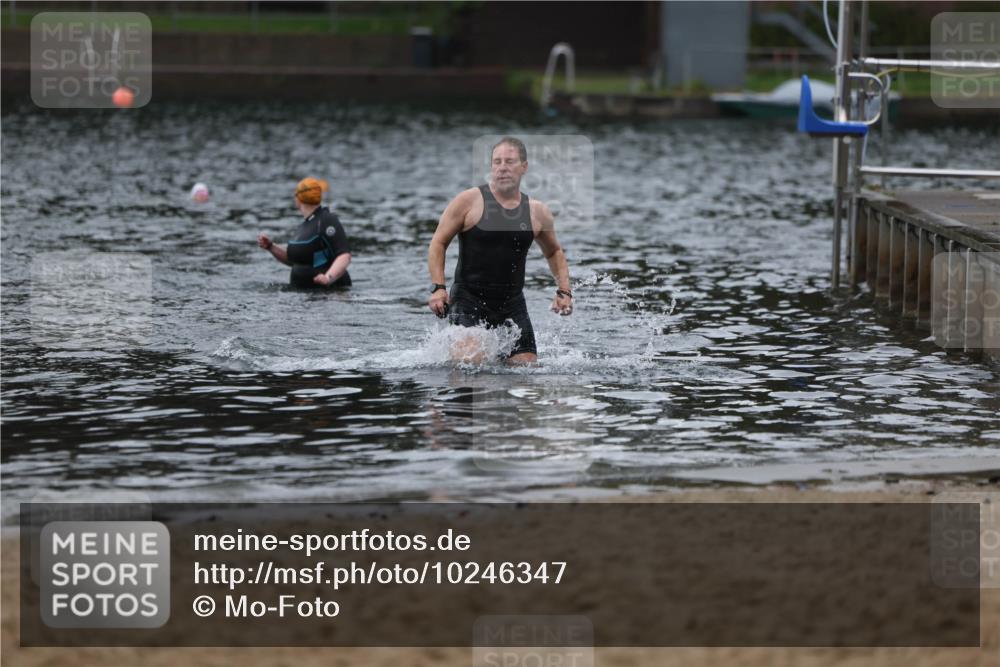 13.09.2026 - Stadtparktriathlon Mo-Foto http://msf.ph/oto/10246347 13.09.2026 12:36:56 Schwimmen 1218 meine-sportfotos.de