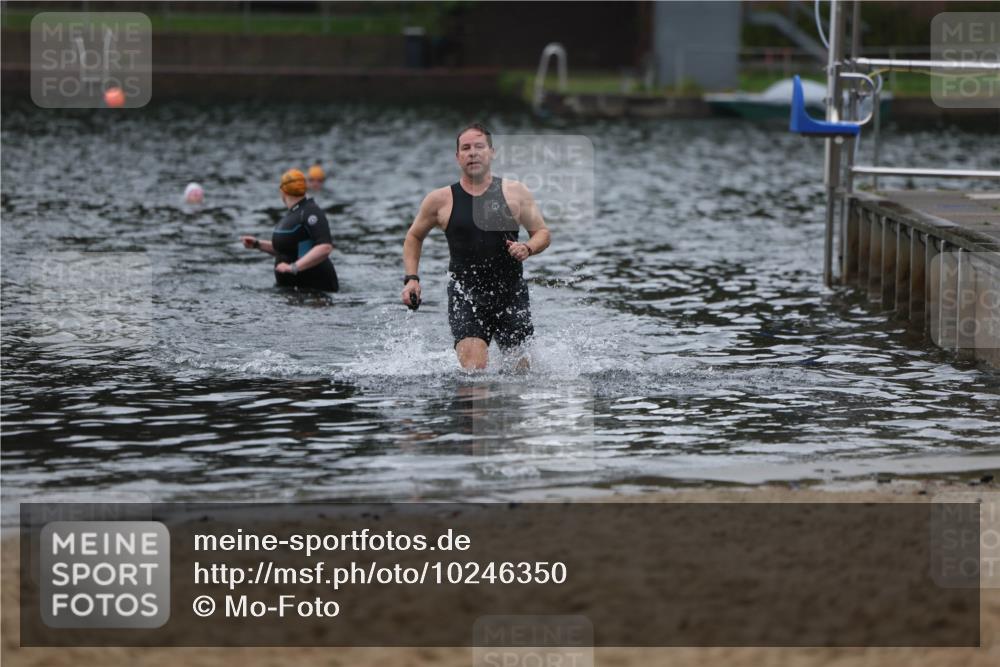 13.09.2026 - Stadtparktriathlon Mo-Foto http://msf.ph/oto/10246350 13.09.2026 12:36:57 Schwimmen 1218 meine-sportfotos.de