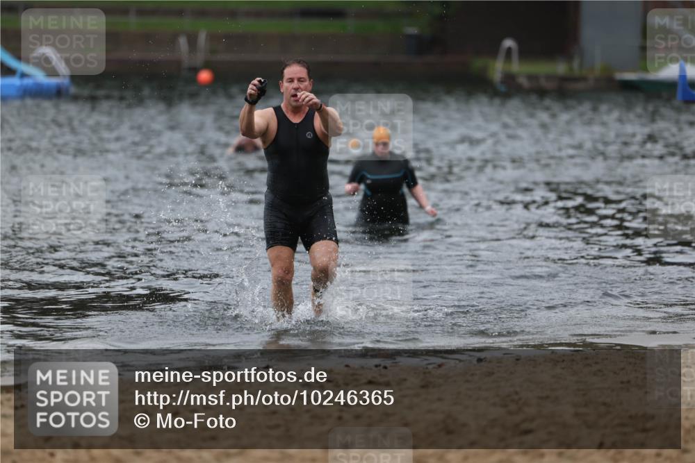 13.09.2026 - Stadtparktriathlon Mo-Foto http://msf.ph/oto/10246365 13.09.2026 12:37:00 Schwimmen 1218 meine-sportfotos.de