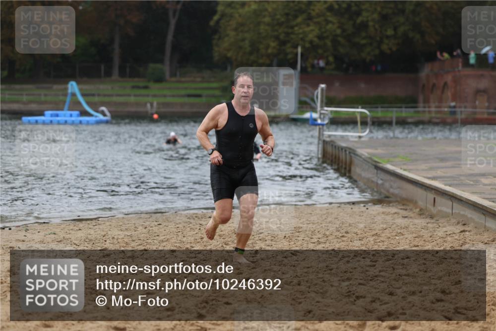 13.09.2026 - Stadtparktriathlon Mo-Foto http://msf.ph/oto/10246392 13.09.2026 12:37:05 Schwimmen 1218, 1237 meine-sportfotos.de