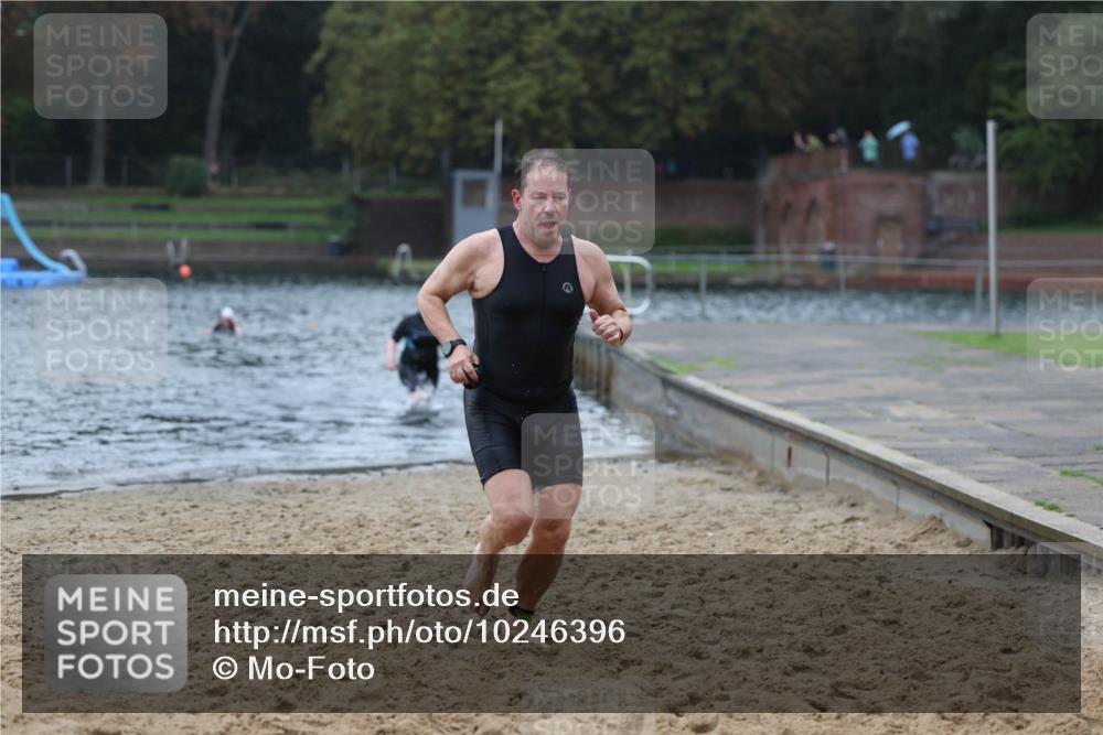 13.09.2026 - Stadtparktriathlon Mo-Foto http://msf.ph/oto/10246396 13.09.2026 12:37:05 Schwimmen 1218, 1237 meine-sportfotos.de