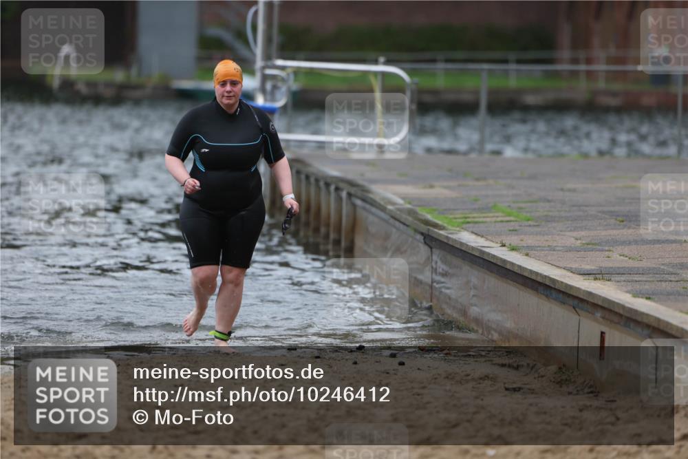 13.09.2026 - Stadtparktriathlon Mo-Foto http://msf.ph/oto/10246412 13.09.2026 12:37:11 Schwimmen 1237 meine-sportfotos.de
