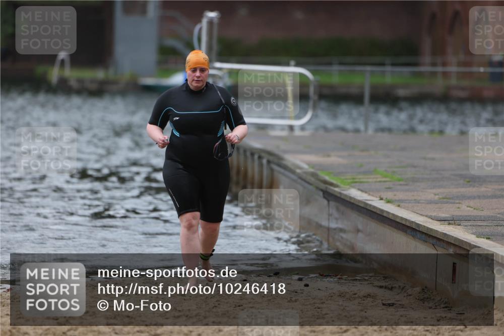 13.09.2026 - Stadtparktriathlon Mo-Foto http://msf.ph/oto/10246418 13.09.2026 12:37:12 Schwimmen 1237 meine-sportfotos.de