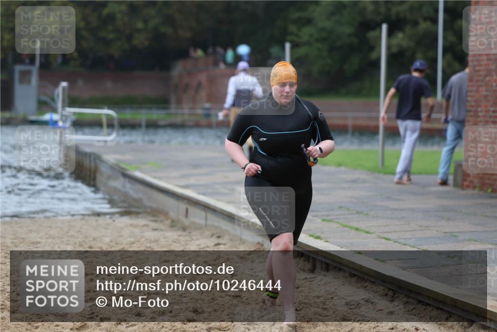 13.09.2026 - Stadtparktriathlon Mo-Foto http://msf.ph/oto/10246444 13.09.2026 12:37:16 Schwimmen 1237 meine-sportfotos.de