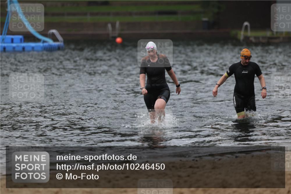 13.09.2026 - Stadtparktriathlon Mo-Foto http://msf.ph/oto/10246450 13.09.2026 12:37:29 Schwimmen 1212, 1261 meine-sportfotos.de