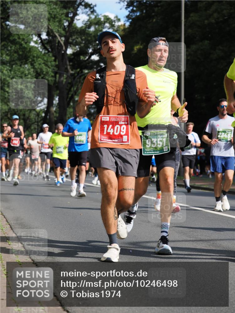 13.09.2026 - 21. swb-Marathon Bremen TobiasT http://msf.ph/oto/10246498 13.09.2026 12:01:39 Laufen 1409, 9351, 2846 meine-sportfotos.de