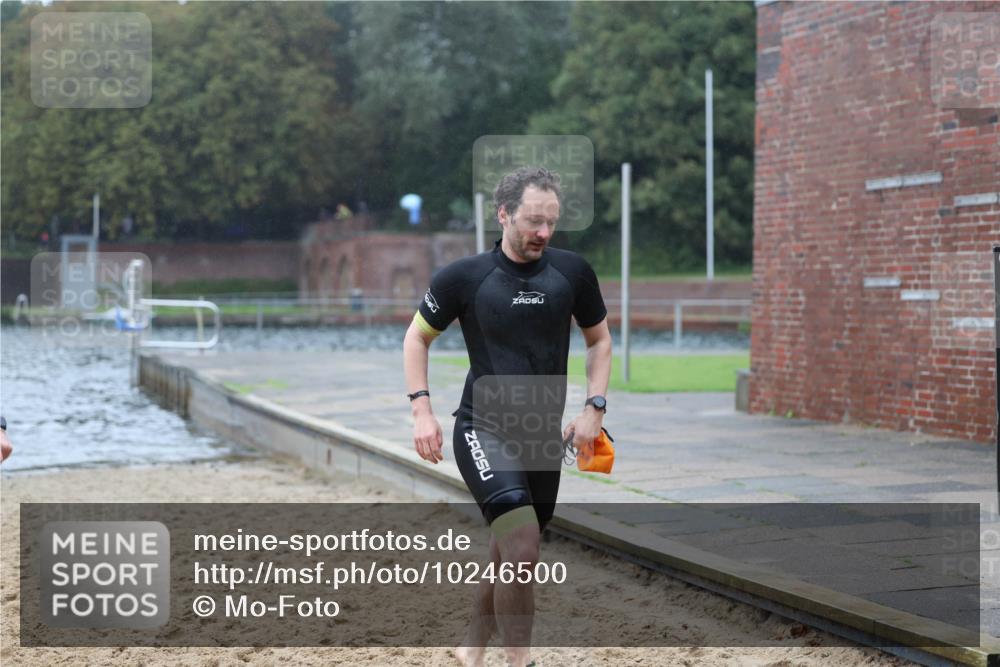 13.09.2026 - Stadtparktriathlon Mo-Foto http://msf.ph/oto/10246500 13.09.2026 12:37:42 Schwimmen 1212, 1261 meine-sportfotos.de