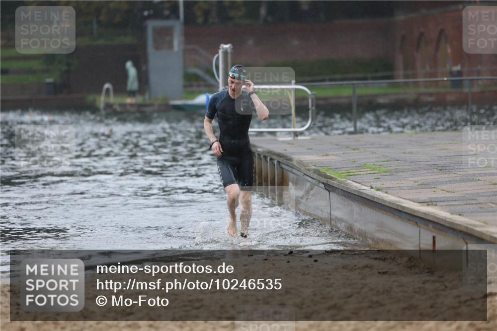 13.09.2026 - Stadtparktriathlon Mo-Foto http://msf.ph/oto/10246535 13.09.2026 12:50:04 Schwimmen 1376 meine-sportfotos.de