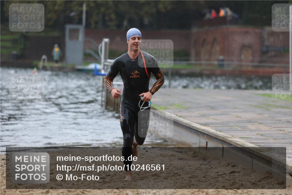 13.09.2026 - Stadtparktriathlon Mo-Foto http://msf.ph/oto/10246561 13.09.2026 12:50:54 Schwimmen 1366 meine-sportfotos.de