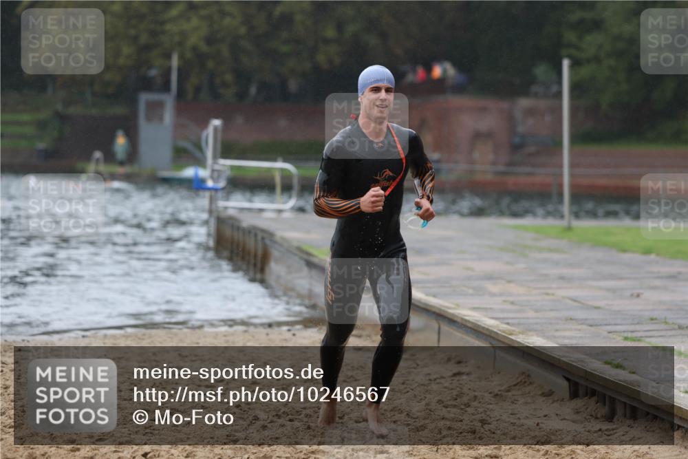 13.09.2026 - Stadtparktriathlon Mo-Foto http://msf.ph/oto/10246567 13.09.2026 12:50:55 Schwimmen 1366 meine-sportfotos.de
