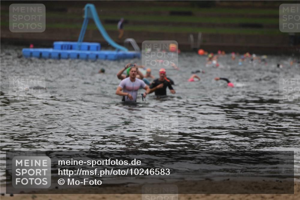 13.09.2026 - Stadtparktriathlon Mo-Foto http://msf.ph/oto/10246583 13.09.2026 12:51:07 Schwimmen  meine-sportfotos.de