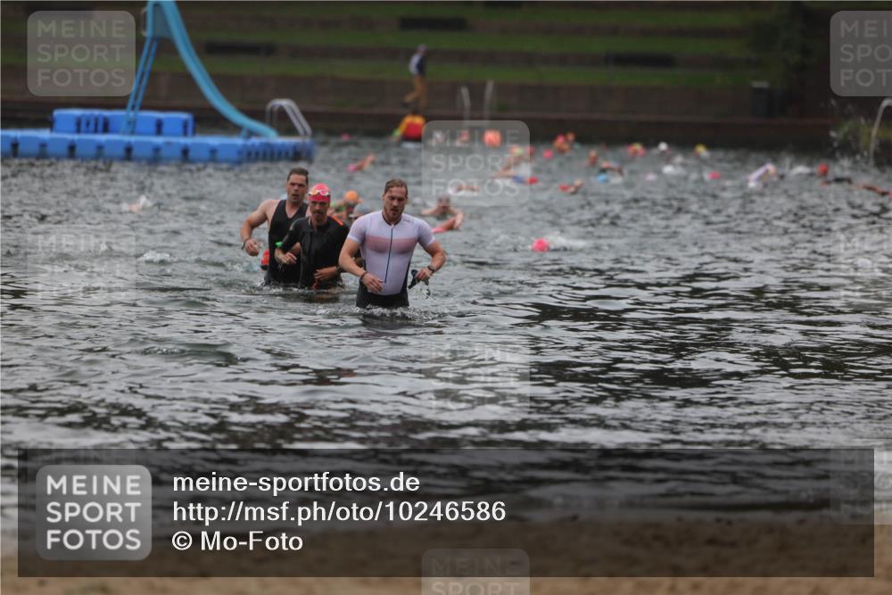 13.09.2026 - Stadtparktriathlon Mo-Foto http://msf.ph/oto/10246586 13.09.2026 12:51:10 Schwimmen 1427 meine-sportfotos.de