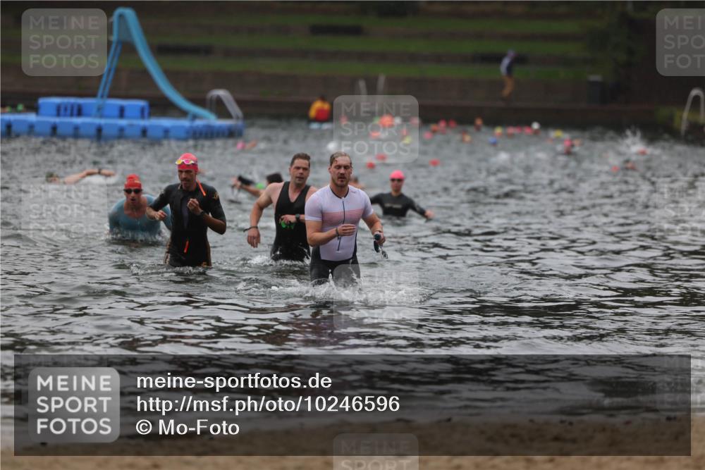 13.09.2026 - Stadtparktriathlon Mo-Foto http://msf.ph/oto/10246596 13.09.2026 12:51:14 Schwimmen 1407, 1426, 1427 meine-sportfotos.de