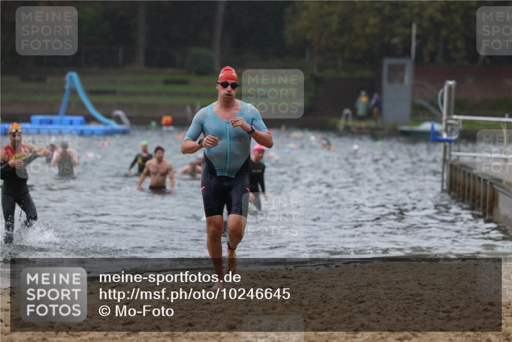 13.09.2026 - Stadtparktriathlon Mo-Foto http://msf.ph/oto/10246645 13.09.2026 12:51:28 Schwimmen 1310, 1369, 1386, 1389, 1392, 1407, 1426, 1427 meine-sportfotos.de