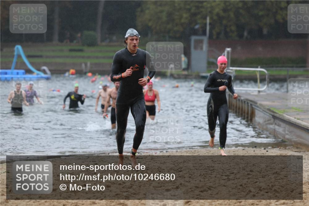 13.09.2026 - Stadtparktriathlon Mo-Foto http://msf.ph/oto/10246680 13.09.2026 12:51:34 Schwimmen 1310, 1346, 1369, 1374, 1386, 1389, 1392 meine-sportfotos.de