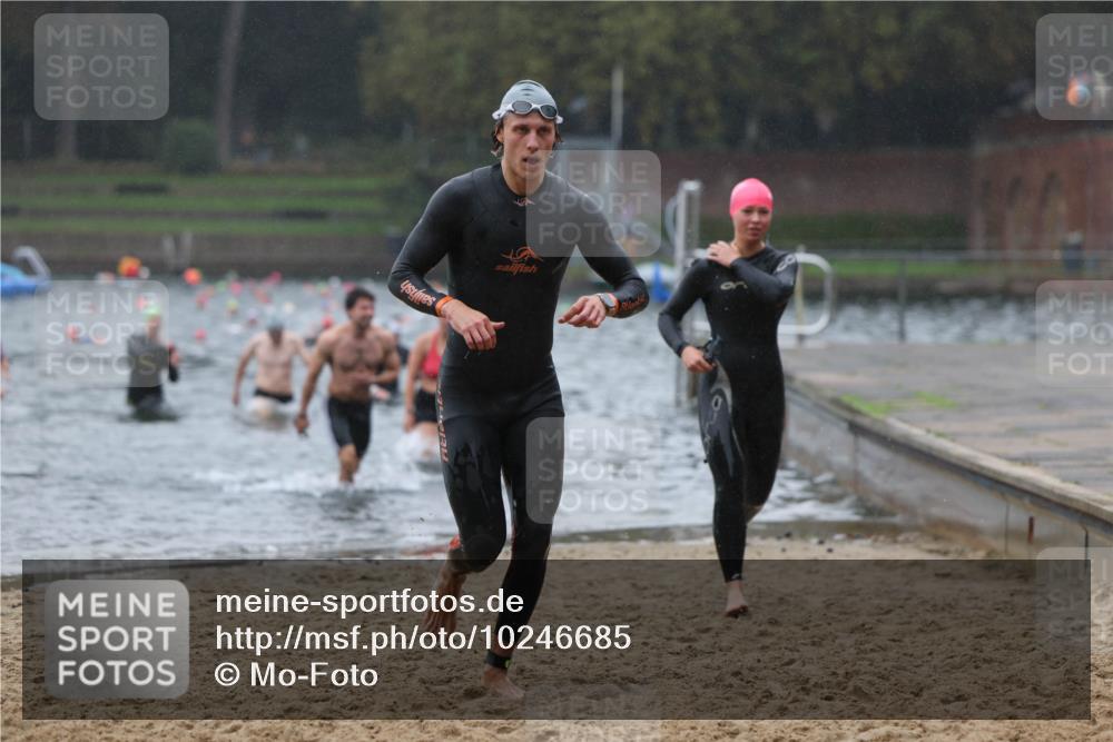 13.09.2026 - Stadtparktriathlon Mo-Foto http://msf.ph/oto/10246685 13.09.2026 12:51:35 Schwimmen 1310, 1346, 1369, 1374, 1386, 1389, 1409 meine-sportfotos.de