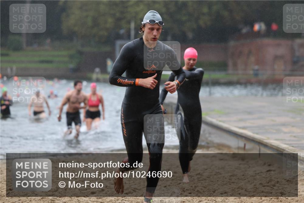 13.09.2026 - Stadtparktriathlon Mo-Foto http://msf.ph/oto/10246690 13.09.2026 12:51:36 Schwimmen 1310, 1346, 1369, 1374, 1383, 1386, 1389, 1409 meine-sportfotos.de