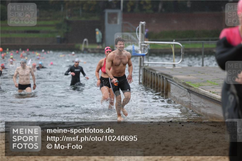 13.09.2026 - Stadtparktriathlon Mo-Foto http://msf.ph/oto/10246695 13.09.2026 12:51:37 Schwimmen 1310, 1346, 1369, 1374, 1377, 1383, 1389, 1409 meine-sportfotos.de