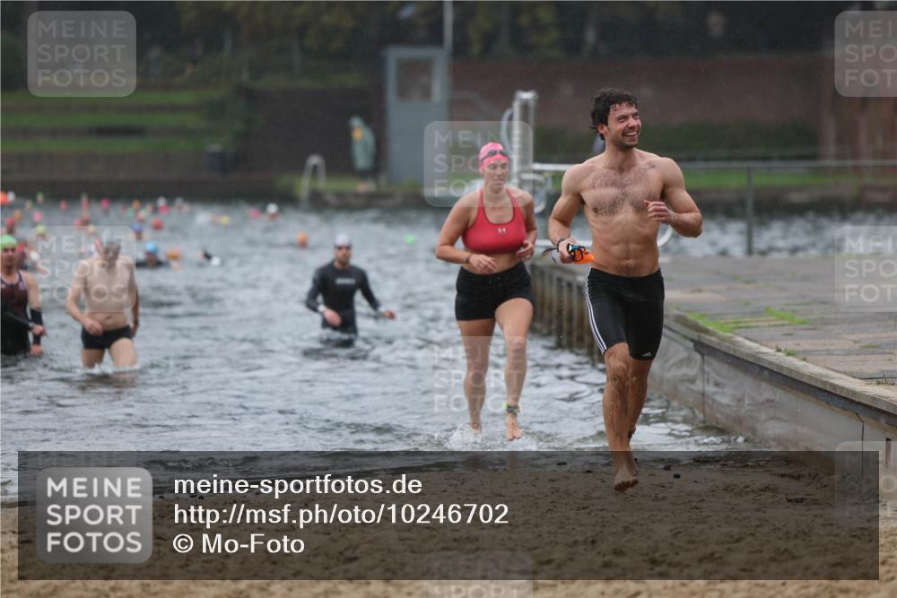 13.09.2026 - Stadtparktriathlon Mo-Foto http://msf.ph/oto/10246702 13.09.2026 12:51:39 Schwimmen 1310, 1338, 1346, 1369, 1374, 1377, 1383, 1389, 1409 meine-sportfotos.de