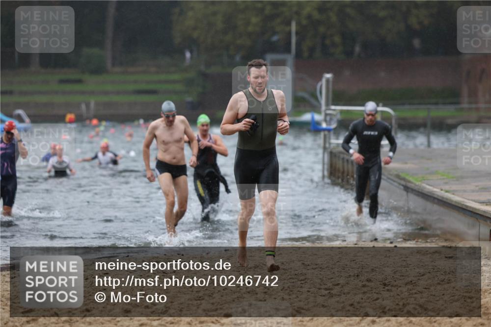 13.09.2026 - Stadtparktriathlon Mo-Foto http://msf.ph/oto/10246742 13.09.2026 12:51:45 Schwimmen 1338, 1346, 1374, 1377, 1383, 1409 meine-sportfotos.de
