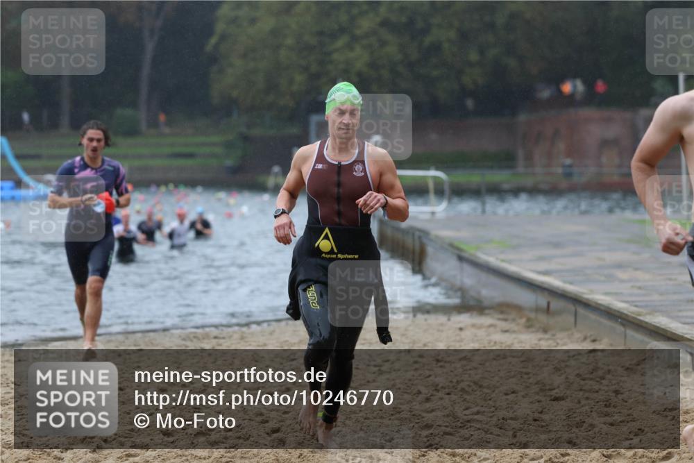 13.09.2026 - Stadtparktriathlon Mo-Foto http://msf.ph/oto/10246770 13.09.2026 12:51:50 Schwimmen 1338, 1374, 1377, 1383, 1409, 1420 meine-sportfotos.de