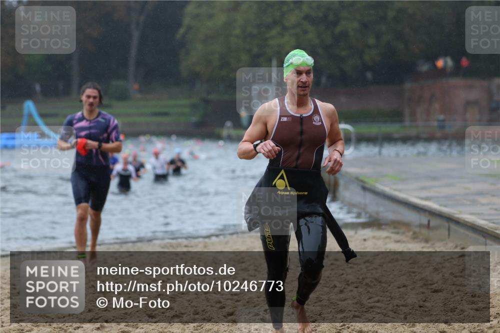 13.09.2026 - Stadtparktriathlon Mo-Foto http://msf.ph/oto/10246773 13.09.2026 12:51:50 Schwimmen 1338, 1374, 1377, 1383, 1409, 1420 meine-sportfotos.de