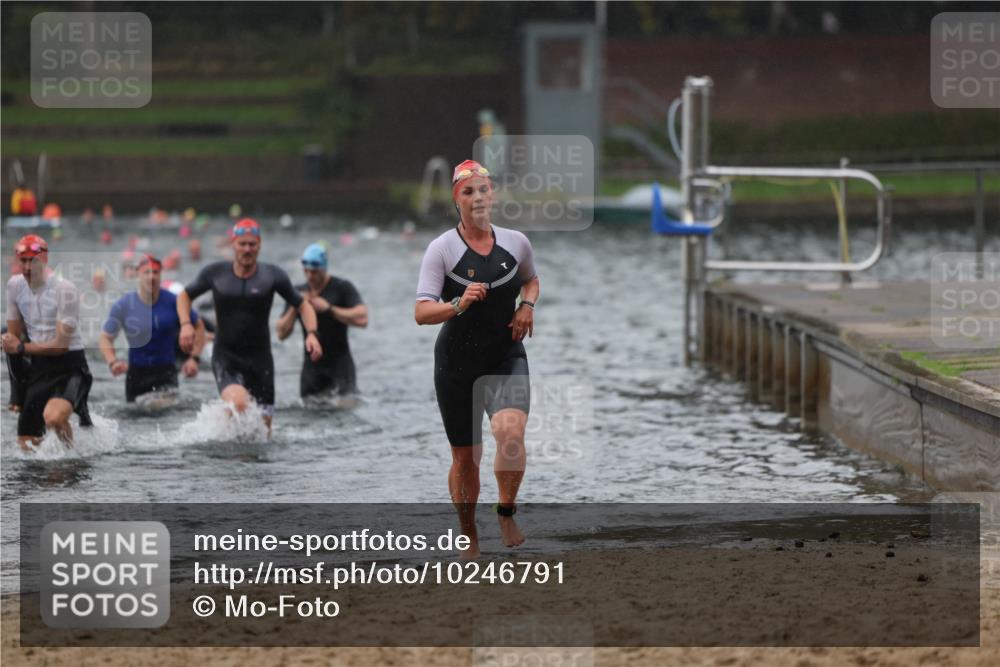 13.09.2026 - Stadtparktriathlon Mo-Foto http://msf.ph/oto/10246791 13.09.2026 12:51:59 Schwimmen 1336, 1352, 1353, 1360, 1420 meine-sportfotos.de