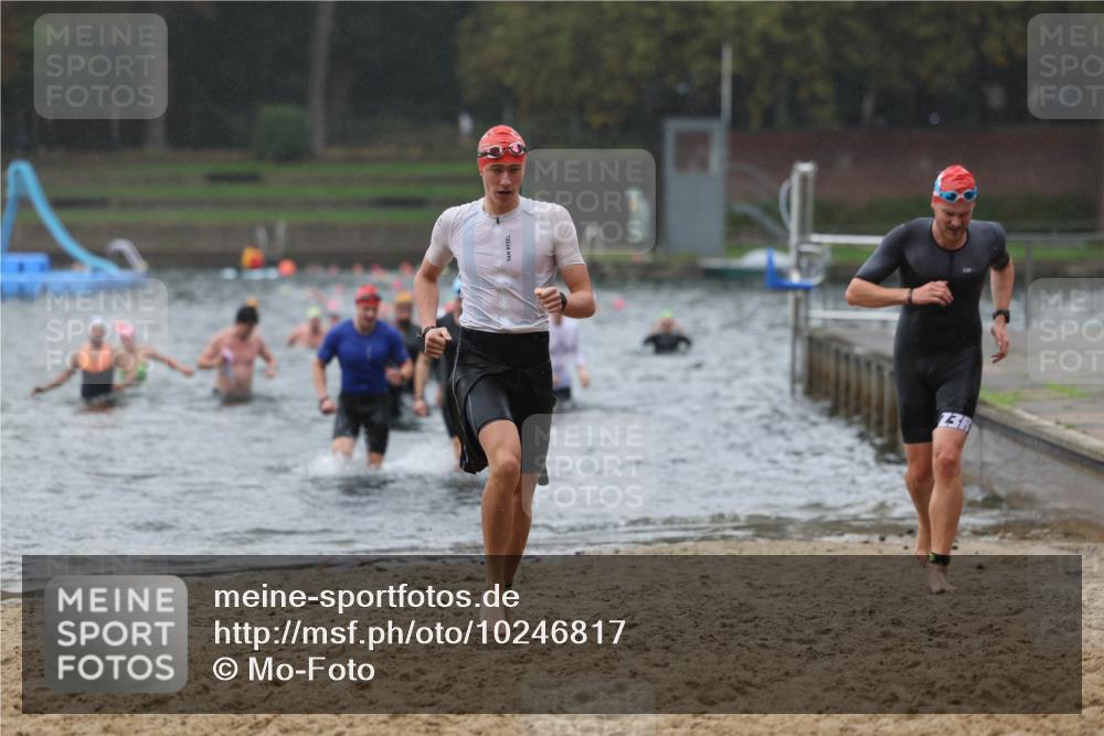 13.09.2026 - Stadtparktriathlon Mo-Foto http://msf.ph/oto/10246817 13.09.2026 12:52:04 Schwimmen 1336, 1352, 1353, 1360, 1420 meine-sportfotos.de