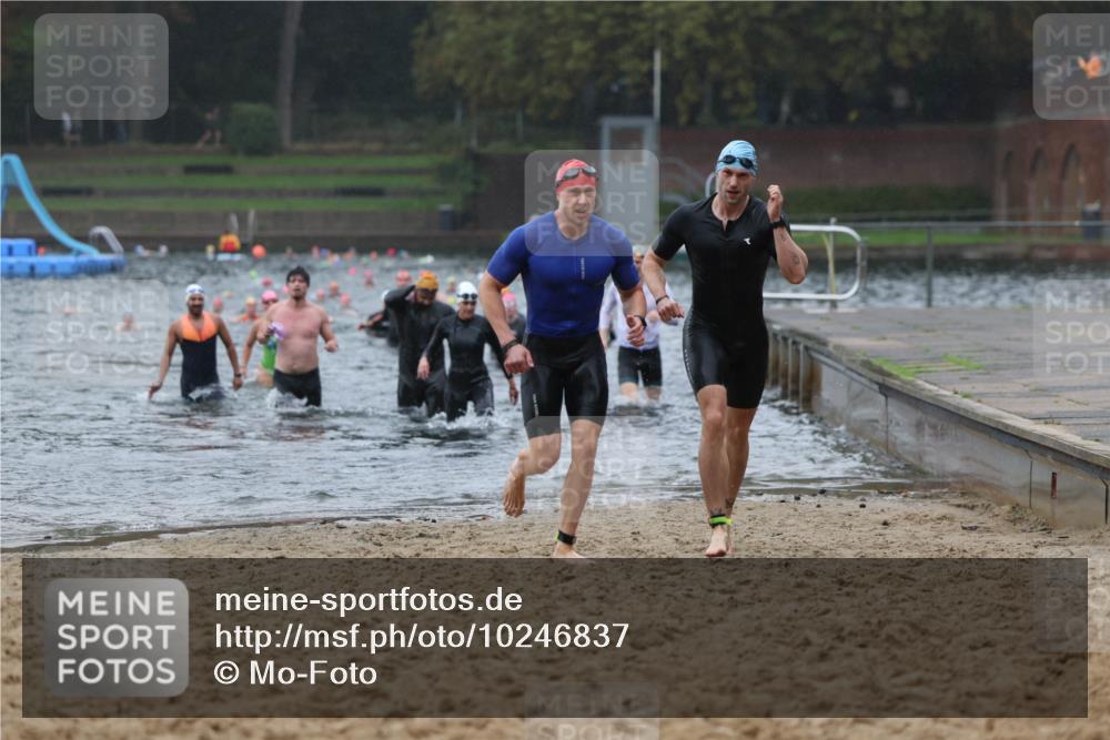 13.09.2026 - Stadtparktriathlon Mo-Foto http://msf.ph/oto/10246837 13.09.2026 12:52:09 Schwimmen 1312, 1319, 1336, 1352, 1353, 1358, 1360, 1378 meine-sportfotos.de