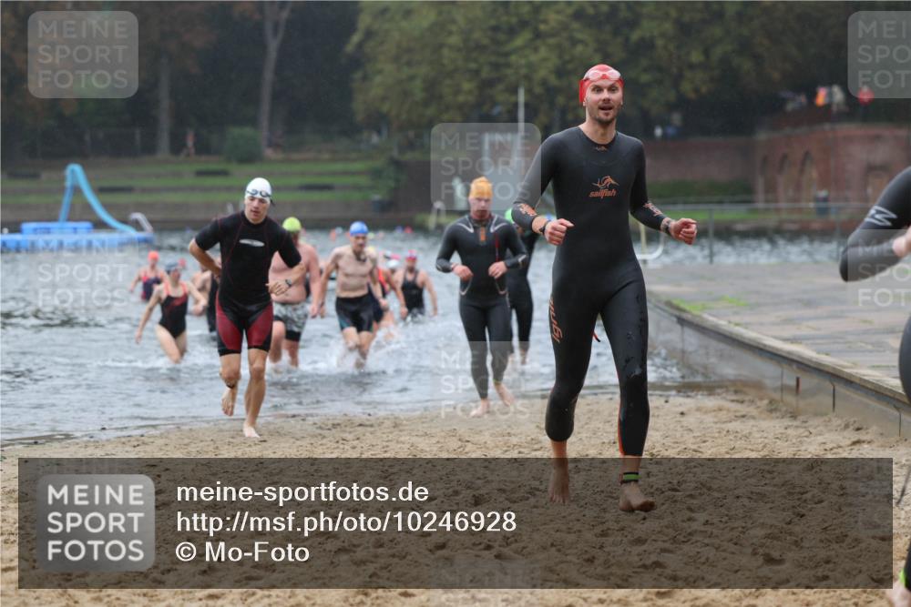 13.09.2026 - Stadtparktriathlon Mo-Foto http://msf.ph/oto/10246928 13.09.2026 12:52:28 Schwimmen 1322, 1324, 1333, 1339, 1340, 1343, 1350, 1357, 1362, 1379, 1385, 1397, 1404 meine-sportfotos.de