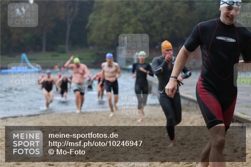 13.09.2026 - Stadtparktriathlon Mo-Foto http://msf.ph/oto/10246947 13.09.2026 12:52:32 Schwimmen 1322, 1323, 1324, 1333, 1339, 1340, 1343, 1350, 1362, 1379, 1385, 1397, 1418 meine-sportfotos.de