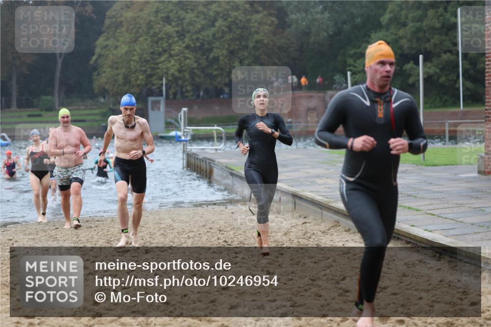 13.09.2026 - Stadtparktriathlon Mo-Foto http://msf.ph/oto/10246954 13.09.2026 12:52:33 Schwimmen 1322, 1323, 1324, 1333, 1339, 1340, 1343, 1350, 1362, 1379, 1385, 1418 meine-sportfotos.de
