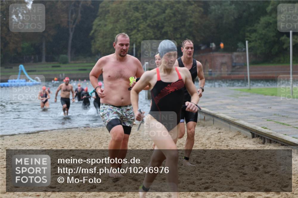 13.09.2026 - Stadtparktriathlon Mo-Foto http://msf.ph/oto/10246976 13.09.2026 12:52:38 Schwimmen 1323, 1333, 1340, 1343, 1350, 1362, 1367, 1379, 1385, 1412, 1418 meine-sportfotos.de