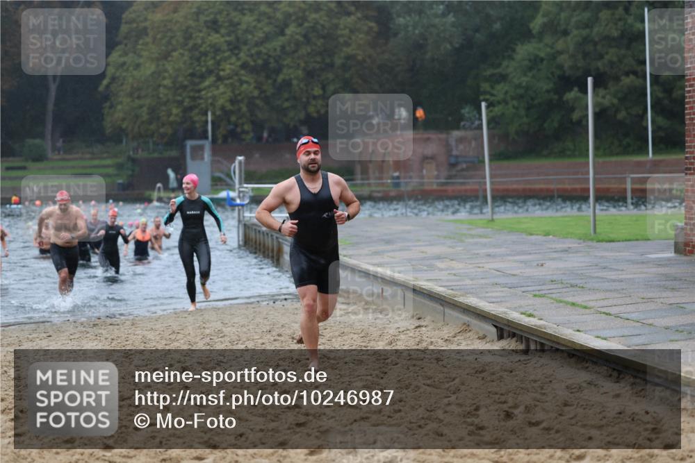 13.09.2026 - Stadtparktriathlon Mo-Foto http://msf.ph/oto/10246987 13.09.2026 12:52:40 Schwimmen 1323, 1333, 1343, 1350, 1362, 1367, 1385, 1401, 1412, 1418, 1428 meine-sportfotos.de