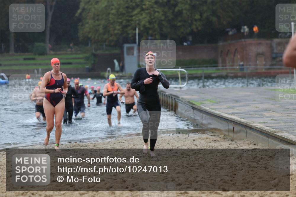 13.09.2026 - Stadtparktriathlon Mo-Foto http://msf.ph/oto/10247013 13.09.2026 12:52:47 Schwimmen 1321, 1323, 1334, 1344, 1367, 1391, 1401, 1406, 1412, 1418, 1428 meine-sportfotos.de