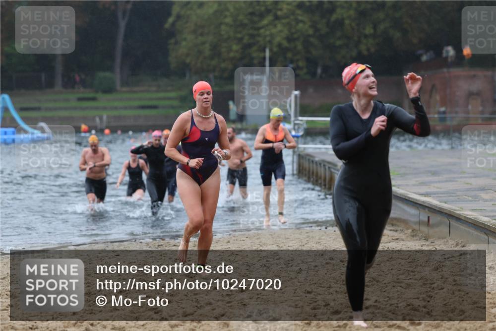 13.09.2026 - Stadtparktriathlon Mo-Foto http://msf.ph/oto/10247020 13.09.2026 12:52:49 Schwimmen 1321, 1323, 1325, 1334, 1344, 1367, 1391, 1401, 1406, 1412, 1428 meine-sportfotos.de
