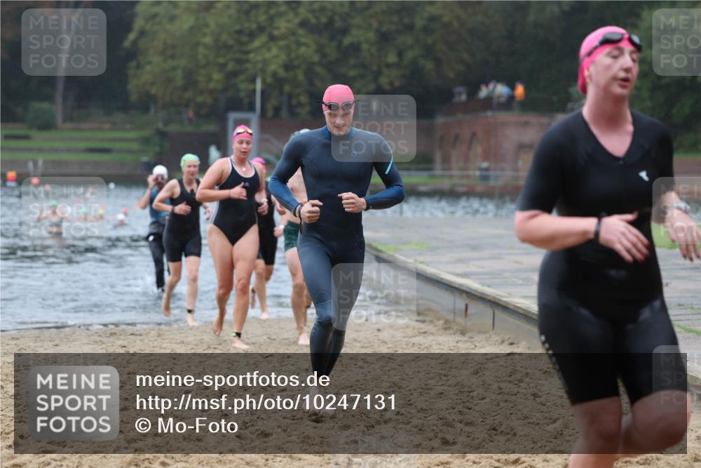 13.09.2026 - Stadtparktriathlon Mo-Foto http://msf.ph/oto/10247131 13.09.2026 12:53:19 Schwimmen 1317, 1329, 1330, 1359, 1363, 1370, 1411, 1422 meine-sportfotos.de