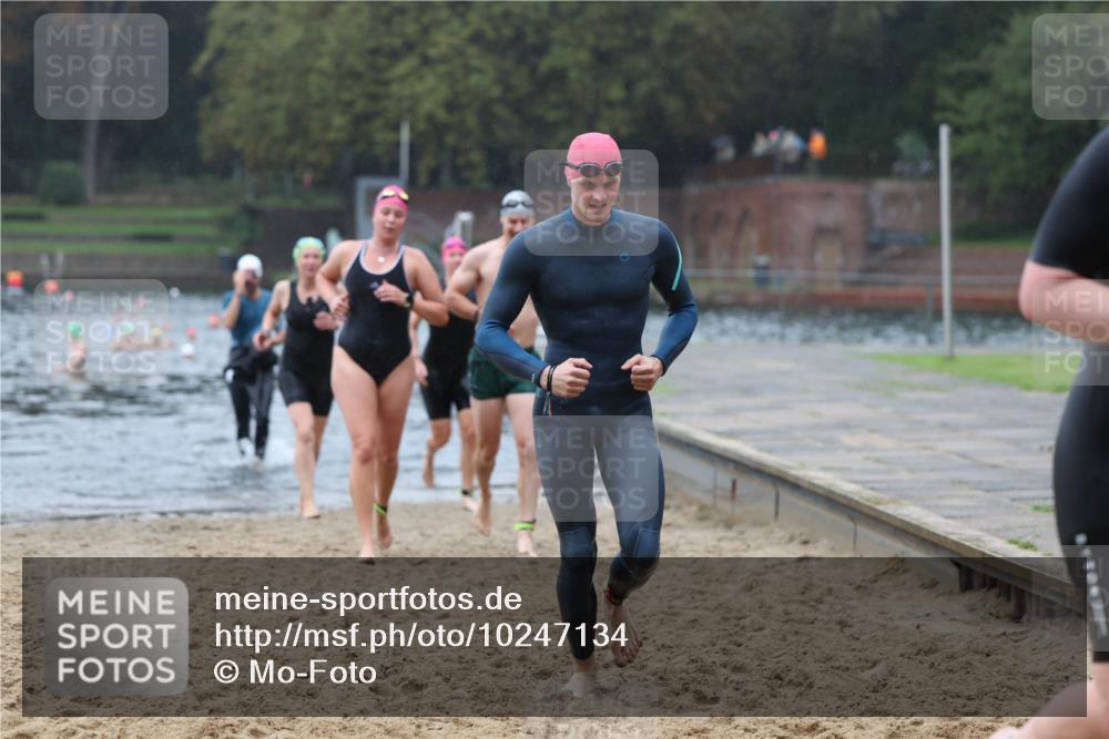 13.09.2026 - Stadtparktriathlon Mo-Foto http://msf.ph/oto/10247134 13.09.2026 12:53:19 Schwimmen 1317, 1329, 1330, 1359, 1363, 1370, 1411, 1422 meine-sportfotos.de