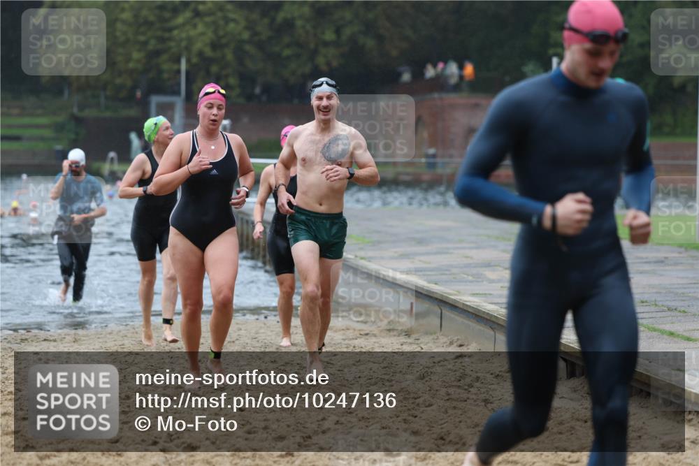 13.09.2026 - Stadtparktriathlon Mo-Foto http://msf.ph/oto/10247136 13.09.2026 12:53:21 Schwimmen 1317, 1329, 1330, 1359, 1363, 1370, 1411 meine-sportfotos.de