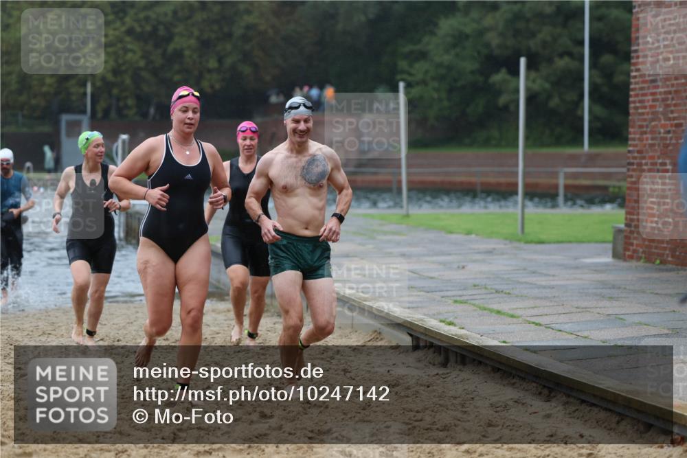 13.09.2026 - Stadtparktriathlon Mo-Foto http://msf.ph/oto/10247142 13.09.2026 12:53:21 Schwimmen 1317, 1329, 1330, 1359, 1363, 1370, 1411 meine-sportfotos.de