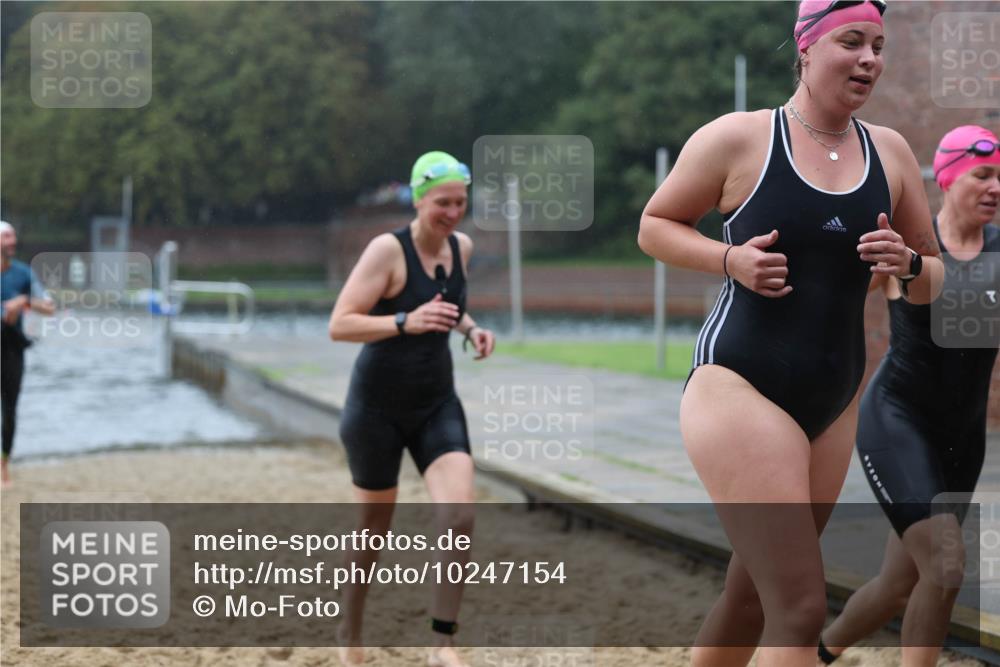 13.09.2026 - Stadtparktriathlon Mo-Foto http://msf.ph/oto/10247154 13.09.2026 12:53:24 Schwimmen 1317, 1329, 1359, 1363, 1370, 1411 meine-sportfotos.de