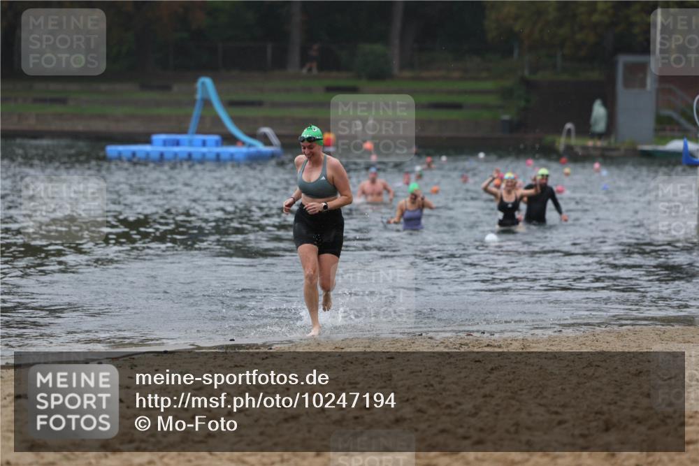 13.09.2026 - Stadtparktriathlon Mo-Foto http://msf.ph/oto/10247194 13.09.2026 12:53:33 Schwimmen 1351, 1356 meine-sportfotos.de
