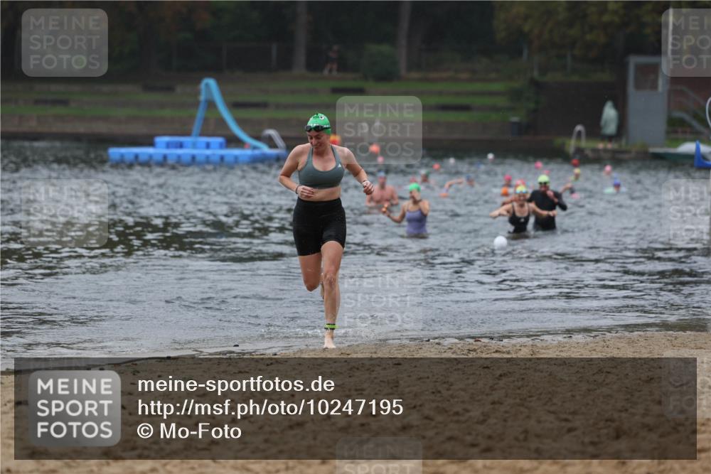 13.09.2026 - Stadtparktriathlon Mo-Foto http://msf.ph/oto/10247195 13.09.2026 12:53:33 Schwimmen 1351, 1356 meine-sportfotos.de